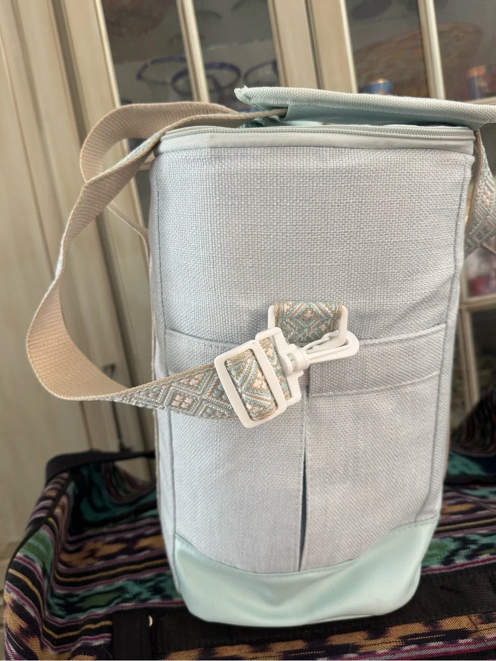 Mint Insulated Canvas Tote Ollie & Olivia